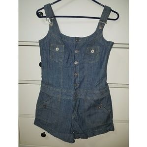 GUESS JEANS Denim Overall Shorts